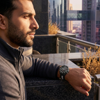 ساعة هوجو بوس رانر 1514141 للرجال، هيكل أسود، مينا سوداء، سوار مطاطي أسود