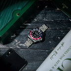 Rolex GMT-Master II "بيبسي" - مينا سوداء وإطار سيراميك أحمر وأزرق سوار جوبيلي