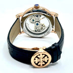 ساعة رجالية بهيكل ذهبي وردي وميناء Patek Philippe